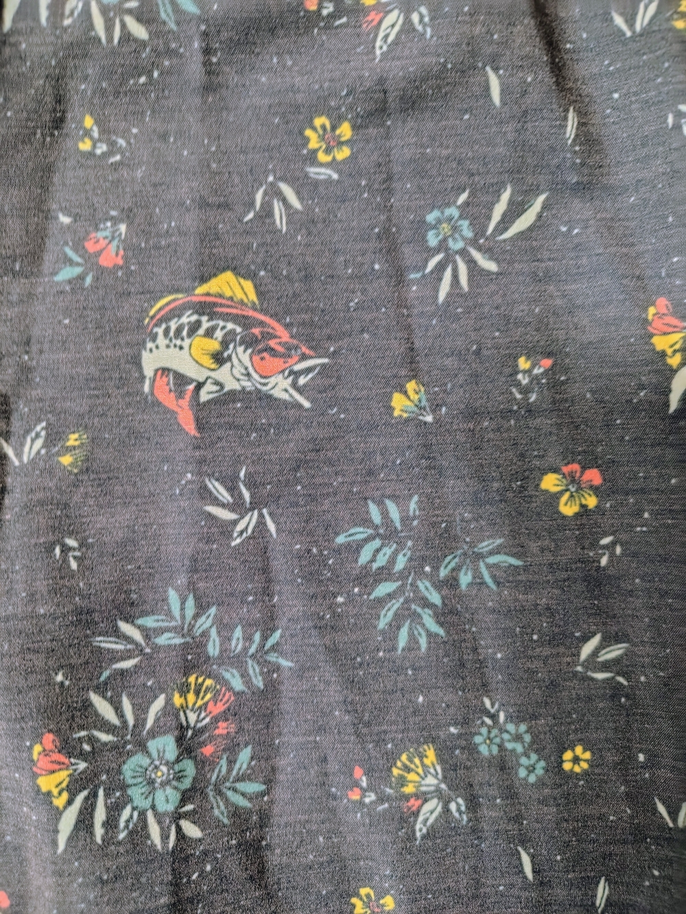 Magellan Fish Gear Shirt Mens 2XL Blue Bass Floral Short Sleeve Button Front - Picture 6 of 6